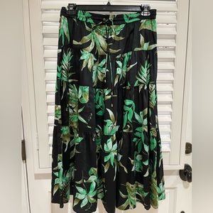 Ralph Lauren Tropical maxi skirt size small petite green and black